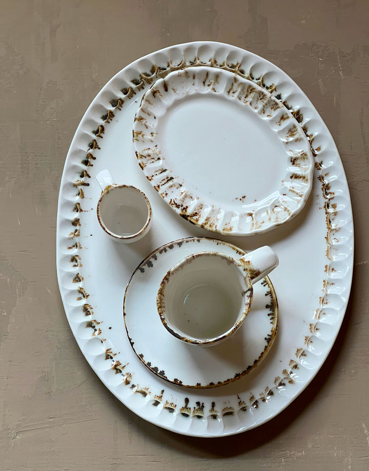 Nonna Oval Side Dish in Bronze Drip