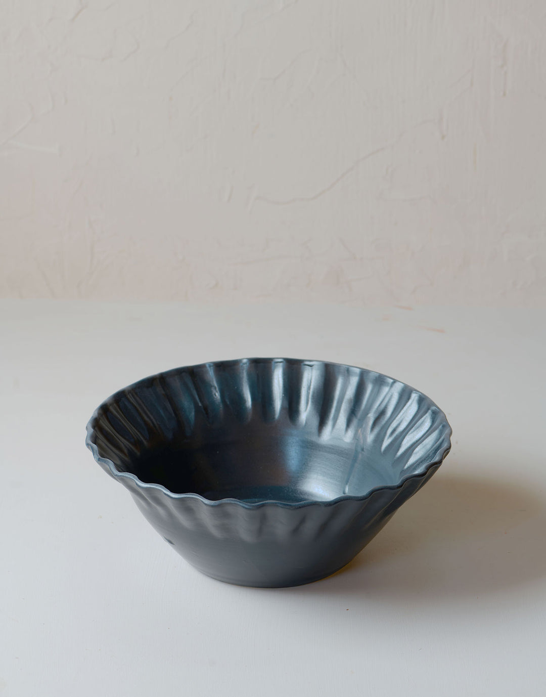 Nonna Salad Bowl in Matte Black