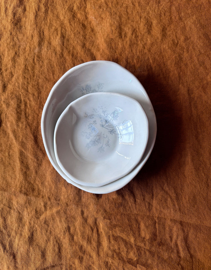 Queen Anne Little Bowls Set of Two (2)