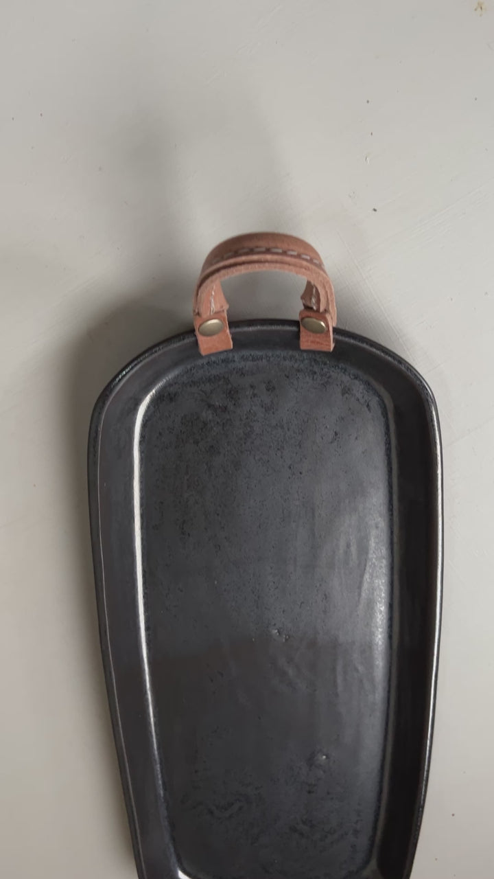 Remo Long Tray in Mussel