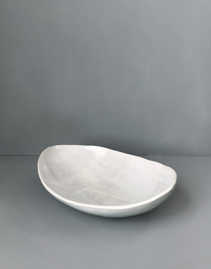 DBO HOME Handmade Porcelain Honeycomb Oval Serving Bowl Side View