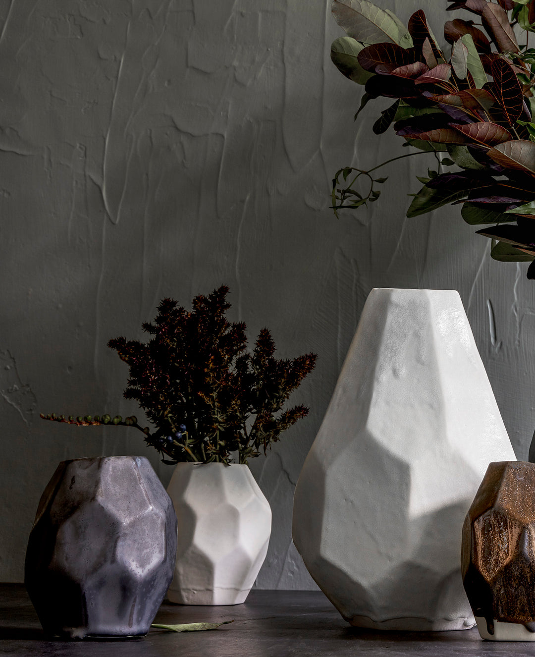 [READY TO SHIP] Battuto Bud Vase