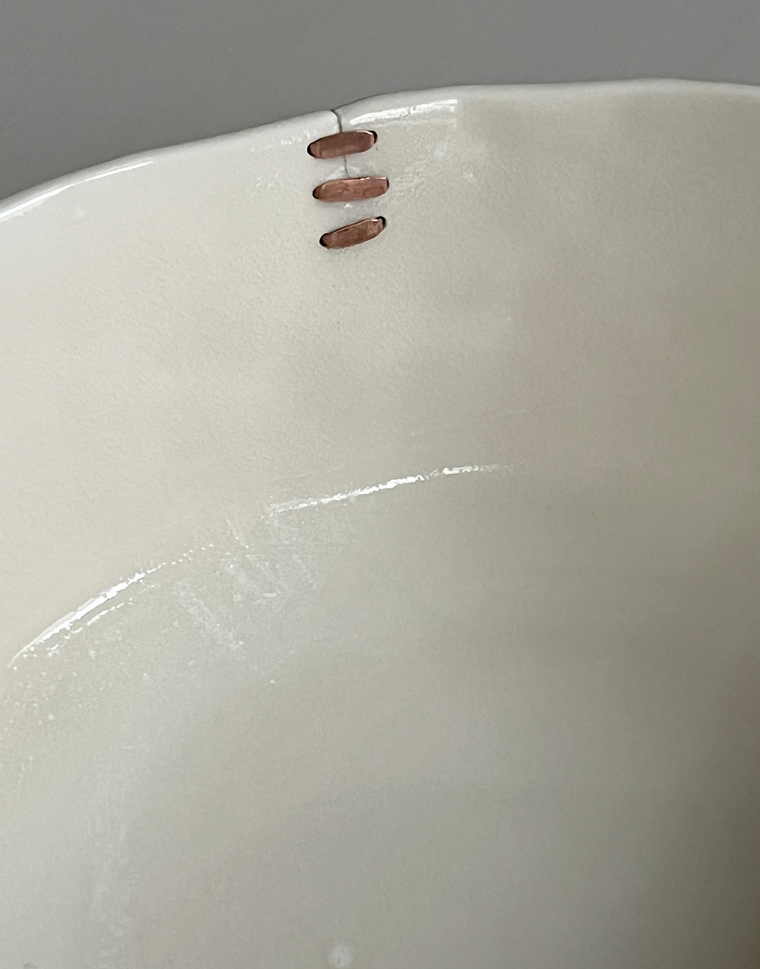 MEND Series 8 Stucco Salad Bowl