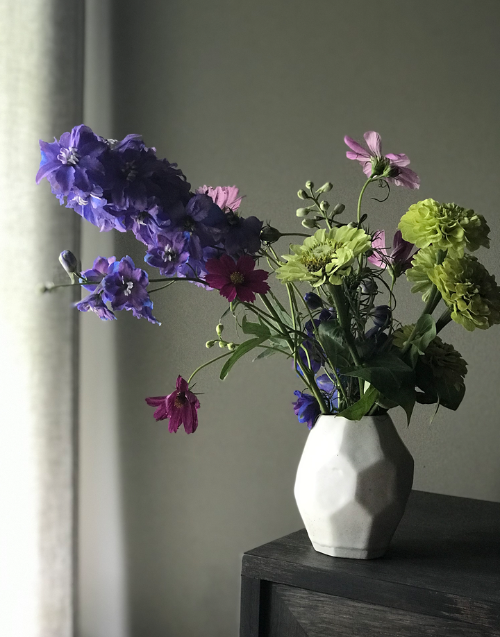 [READY TO SHIP] Battuto Bud Vase