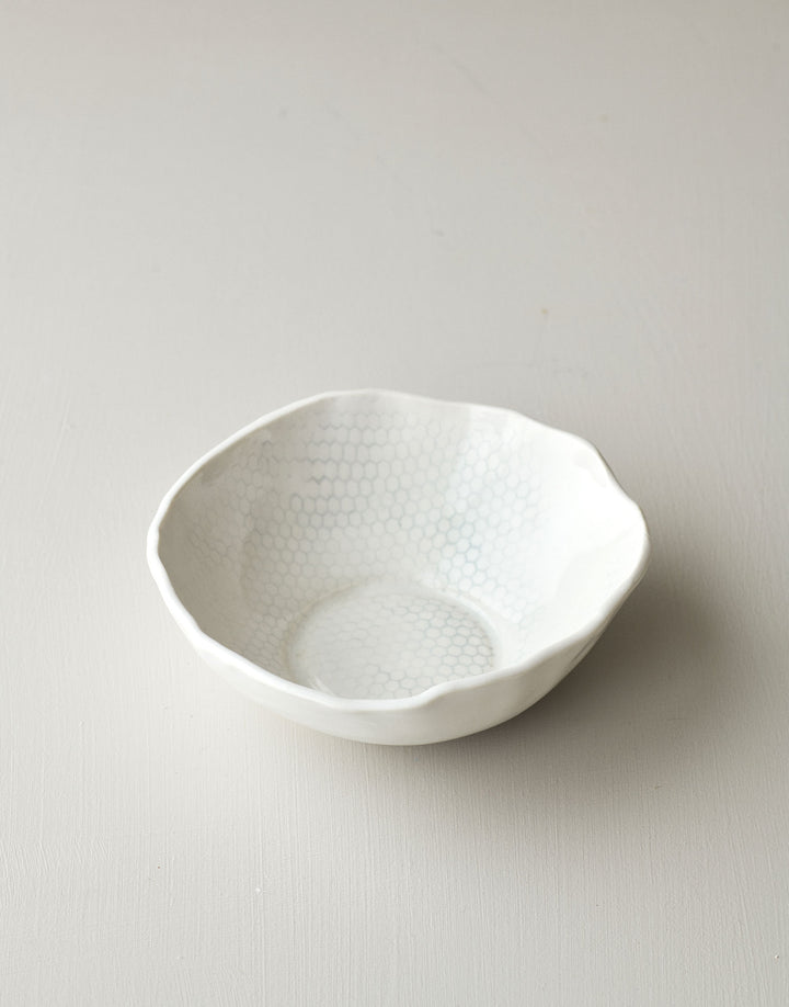 DBO HOME Handmade Porcelain Honeycomb Soup Bowl